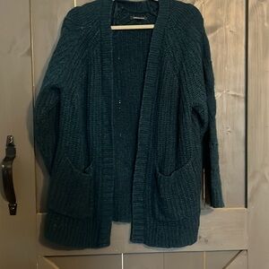 American Eagle women’s sweater cardigan size medium